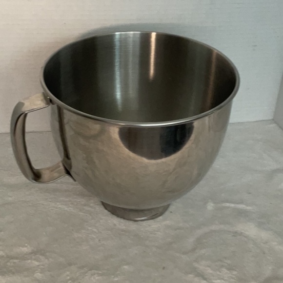 KitchenAid Silver Stainless Steel Bowl ksm150 - Picture 1 of 3